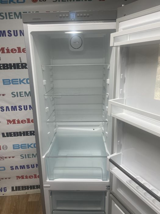 Холодильник Liebherr CNPel 4813