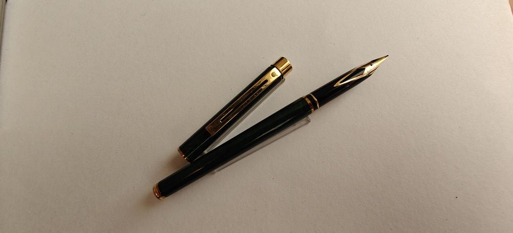Pióro wieczne Sheaffer Targa Slim zielone