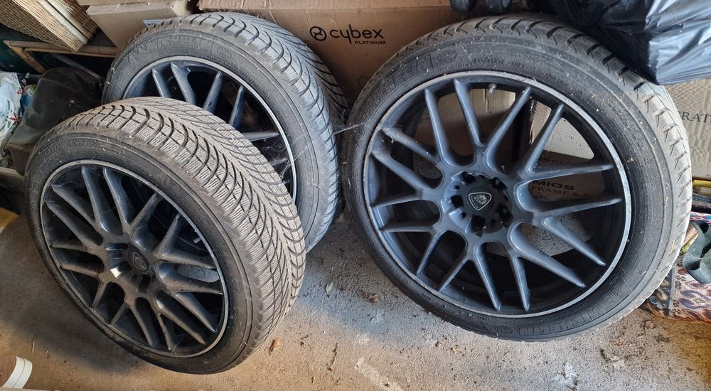 Jantes desportivas marca Aluett de 20 polegadas, com pneu Michelin 245/45 R20 - 4 unidades