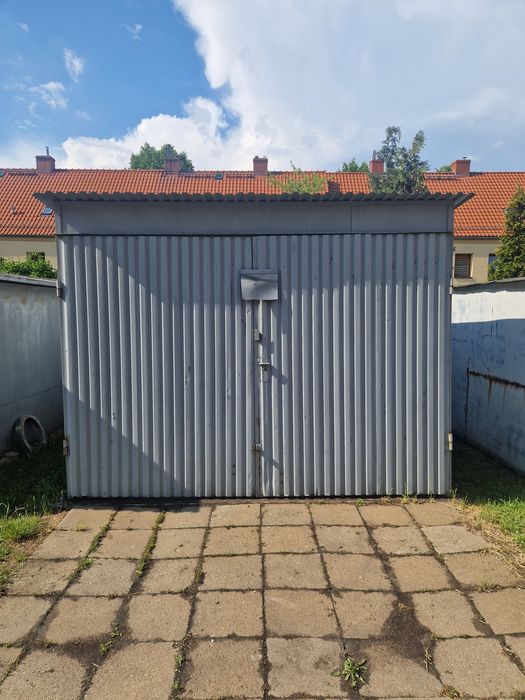 Wynajem garaż 3x6m Gliwice Łabędy - Widok 2