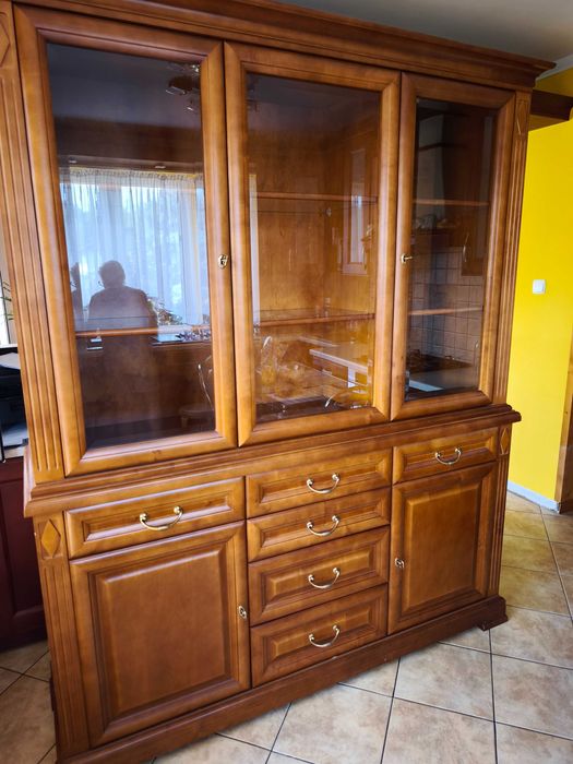 Komoda Da Vinci z witryną szklana. Mikołajczyk