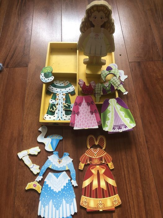 Lalka drewniana do ubierania