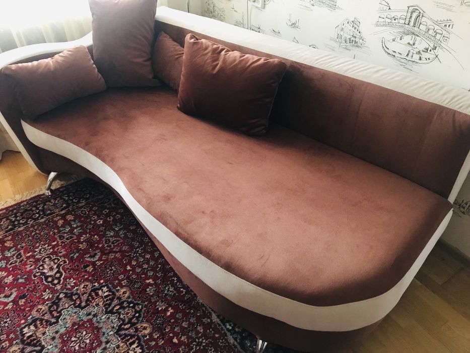 Диван (повністю відреставрований)