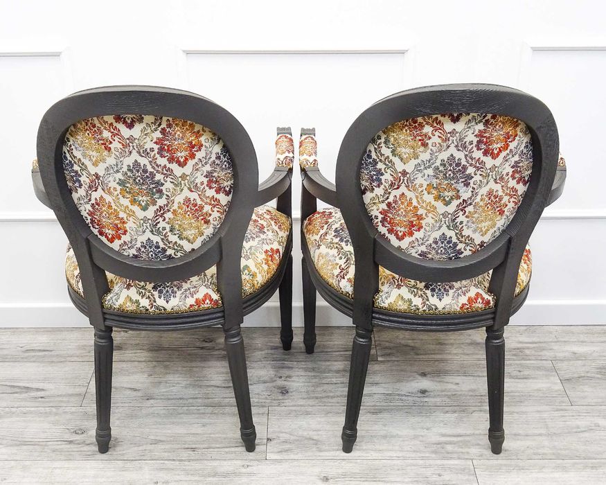 FOTELE tapicerowane do jadalni FOTEL kapitański SZENILA po renowacji 2