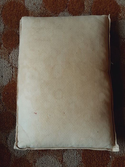 Подушка перьевая винтаж