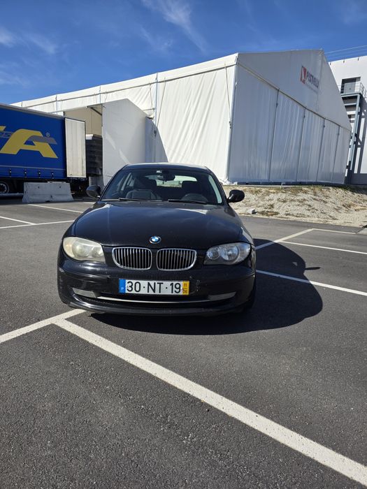 BMW Serie 1 118d — photo 2