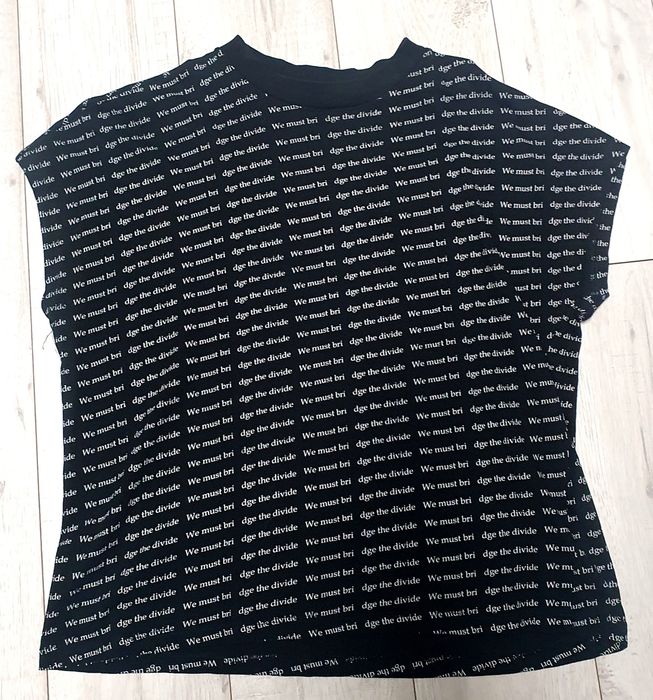 Tshirt Cropp z napisami