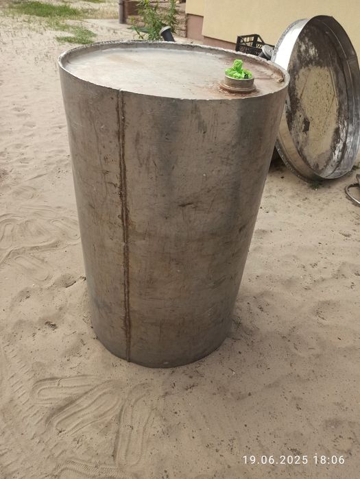 Бочка из нержавеющей стали 200-220 литров