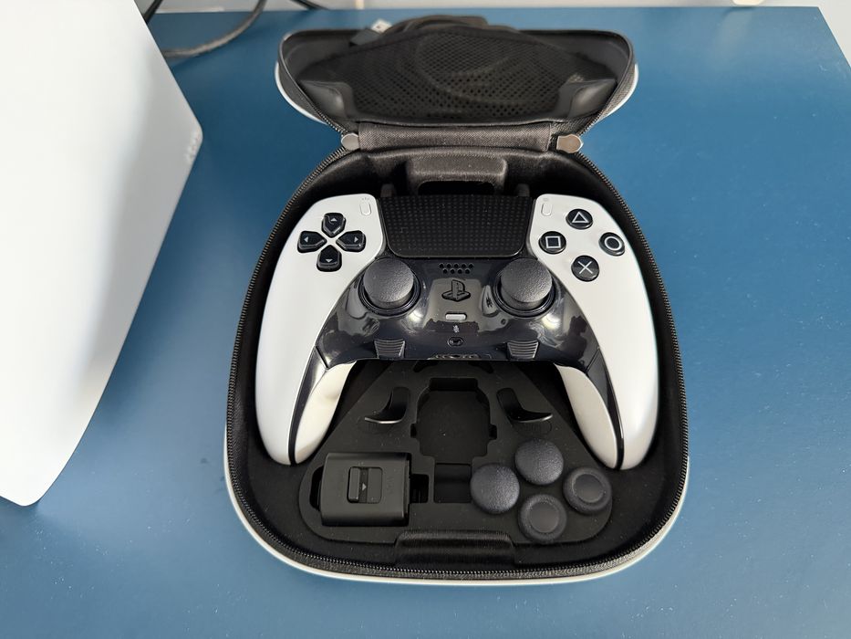 Playstation 5 Pro 2TB + extra