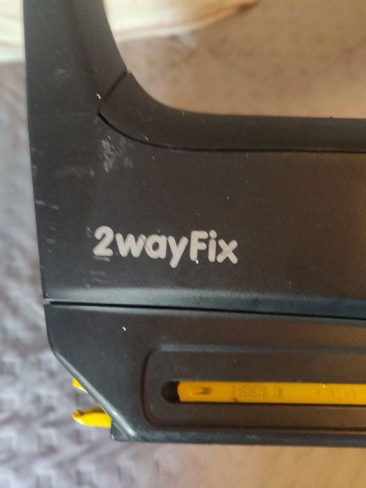 Trio baby bebe confort + isofix em bom estado