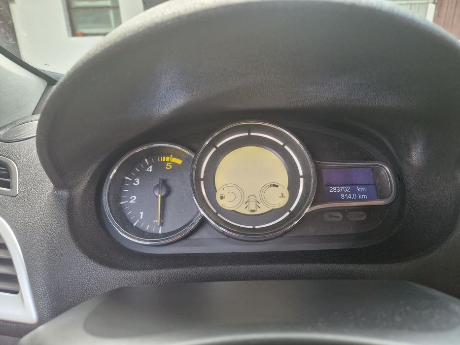 Sprzedam Renault Megane III z 2010 roku, silnik diesel 1.9