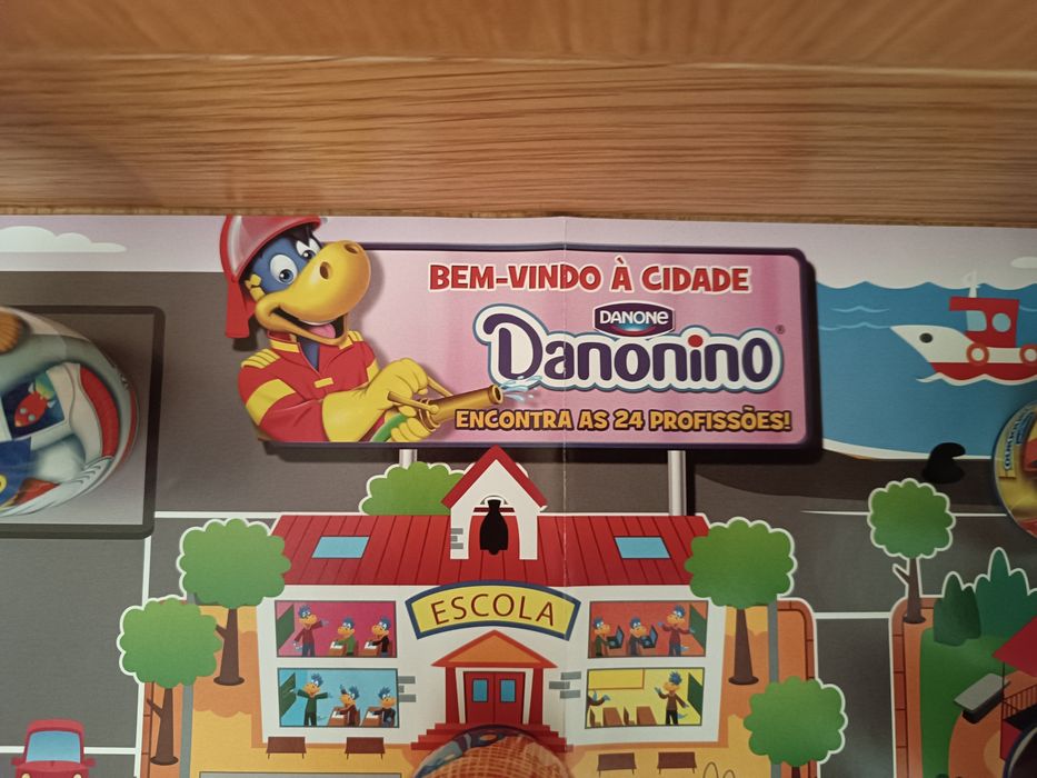 3 coleções de danoninos