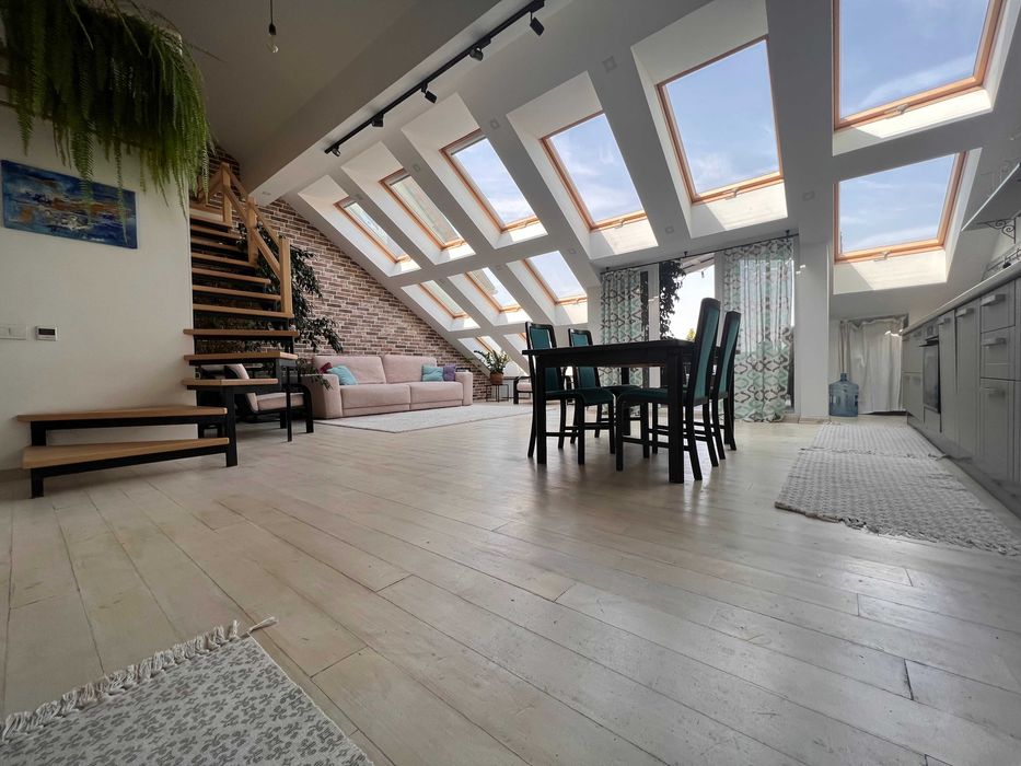 Оренда 2-кімнатної квартири з терасою на Петропавлівській Борщагівці