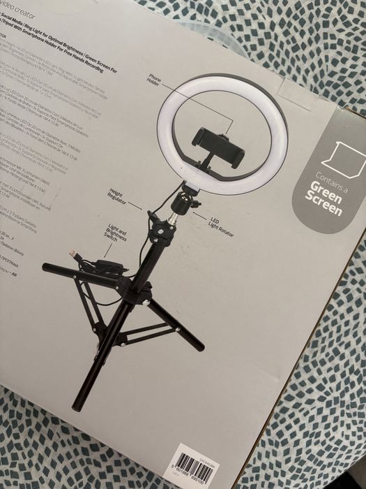Kit tripé e ring light com pano verde