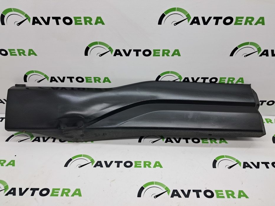 Накладка двери нижняя задняя правая SUBARU FORESTER 18- 91112SJ240