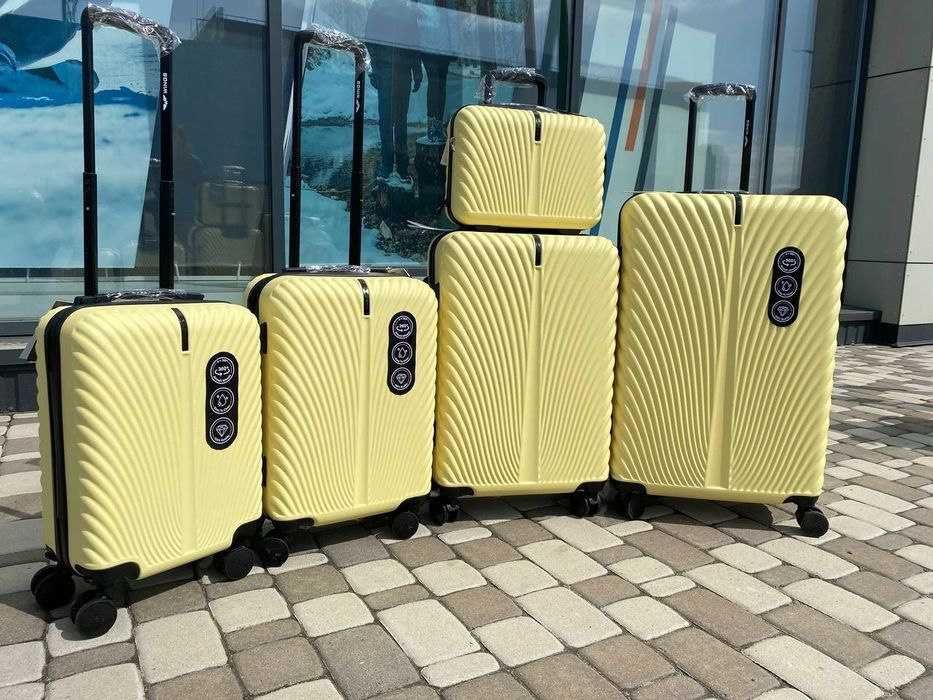 Валіза дорожній чемодан та сумка на колесах 147 blue і є інші