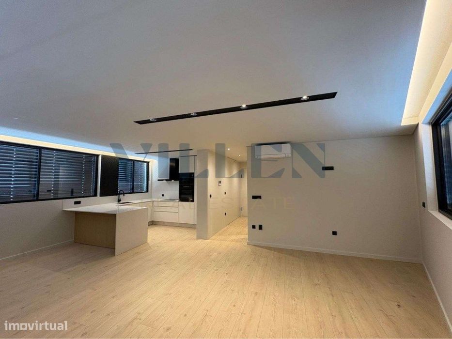 Apartamento T2 | Edifício Bismark