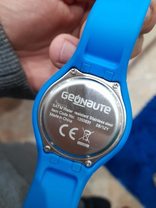 Relógio geonaute novo