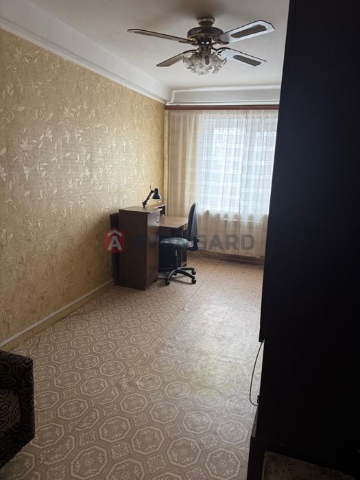 4-х кімнатна в центрі/ Є- Відновлення