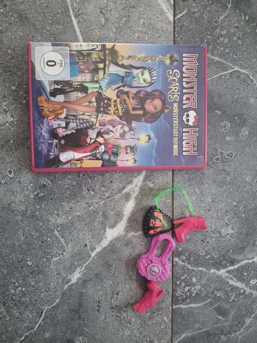 Sprzedam 2 lalki Monster high