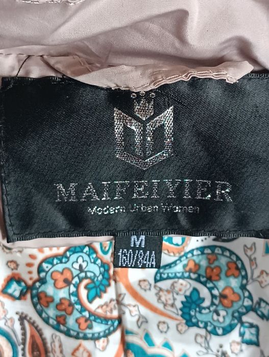 Жіночий пуховик в ідеалі з капюшоном MAIFEIYIER 44 розмір