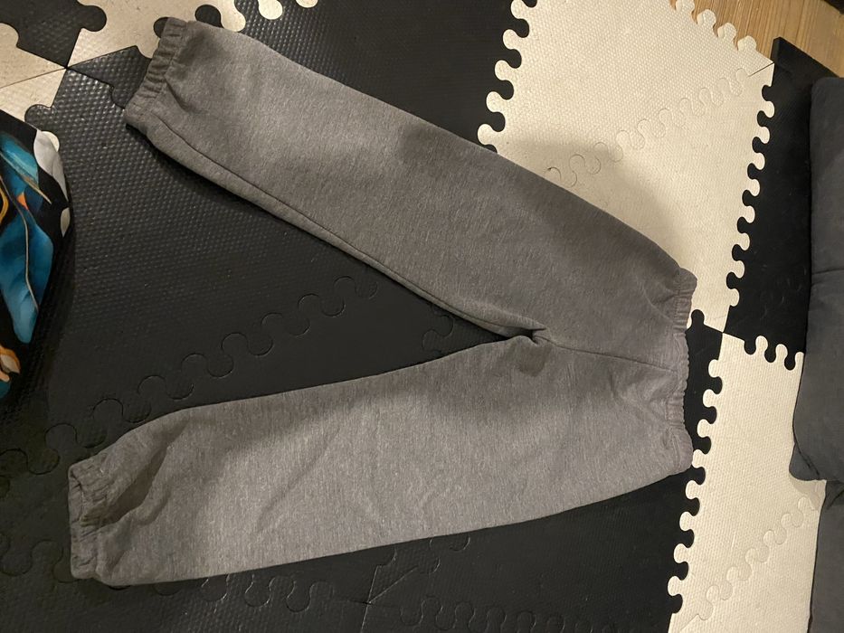 Szare spodnie dla dziewczynki 104 5.10.15