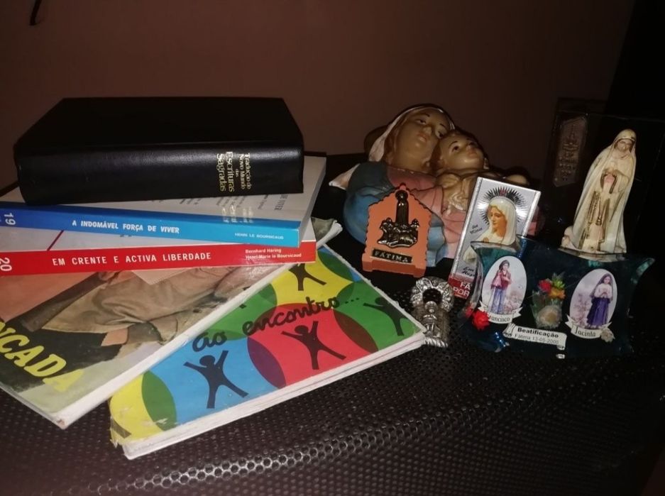 Pack 6 artigos + 6 Livros Religiosos