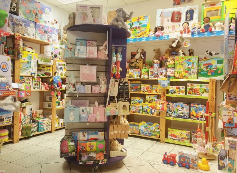 Recheio de loja de brinquedos