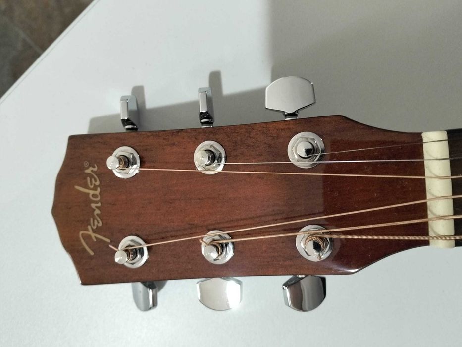 Guitarra Semi Acustica Fender CD-60 CE