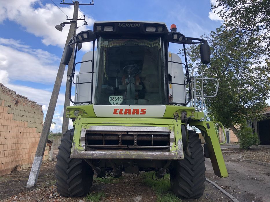 Комбайн Case 2388 та Claas Lexion 560