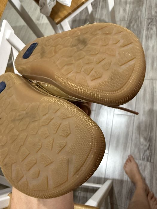 Перші barefoot черевики koel 22