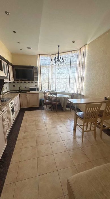 Квартира в ЖК Перекресток на 5 Фонтана. Кирпичный дом. Южная сторона.