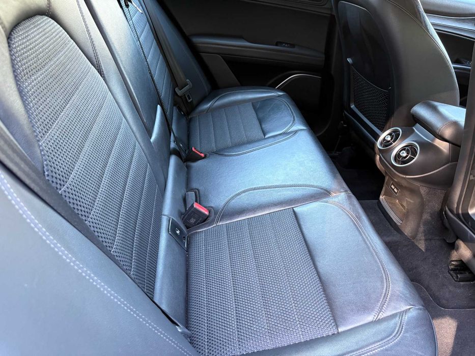 Alfa Romeo Stelvio 4x4,  2,2 diesel,  210KM, zadbany serwisowany