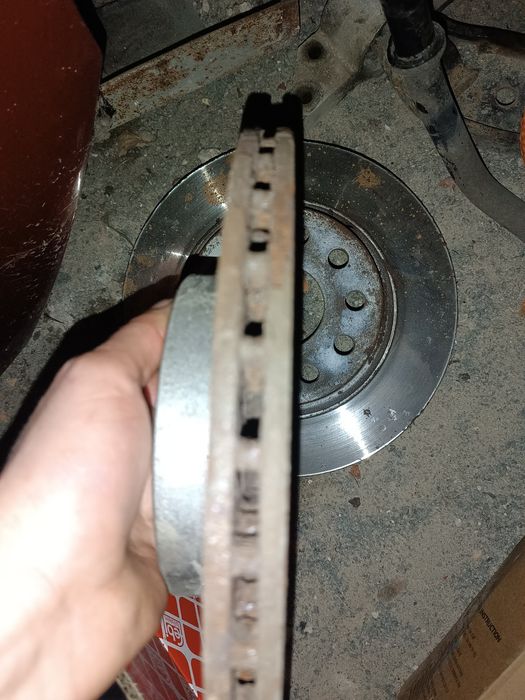 Гальмівні диски Октавія а5