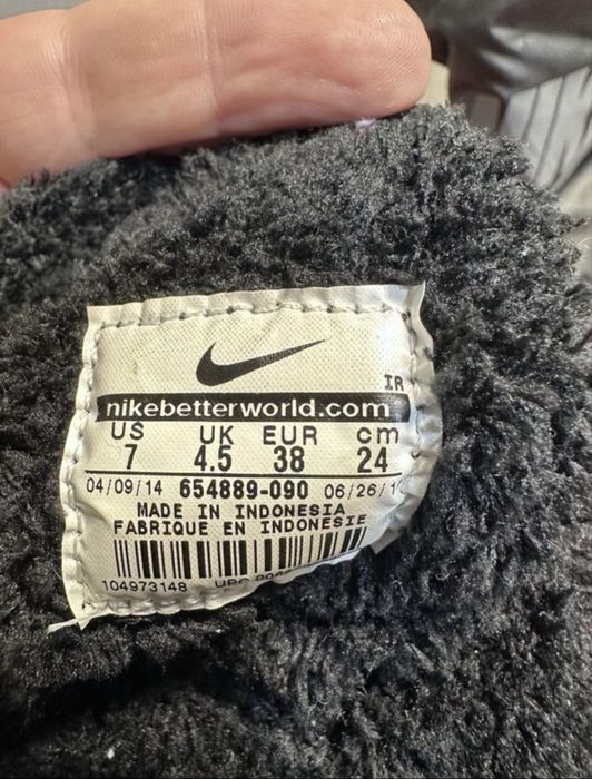 женские сапоги Nike