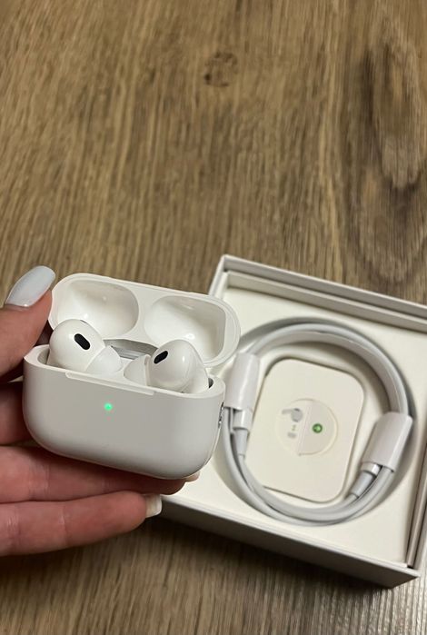 airpods pro 2 (open box)