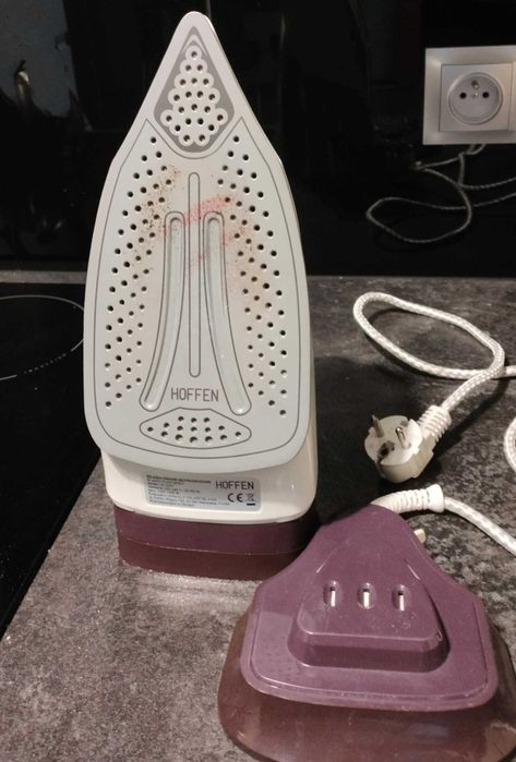 Żelazko bezprzewodowe