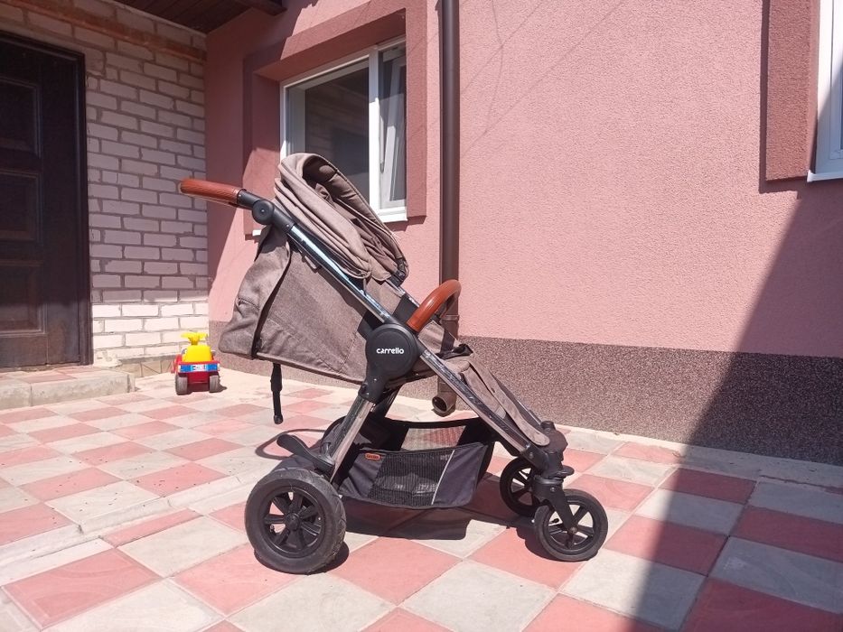 Дитяча коляска прогулочна