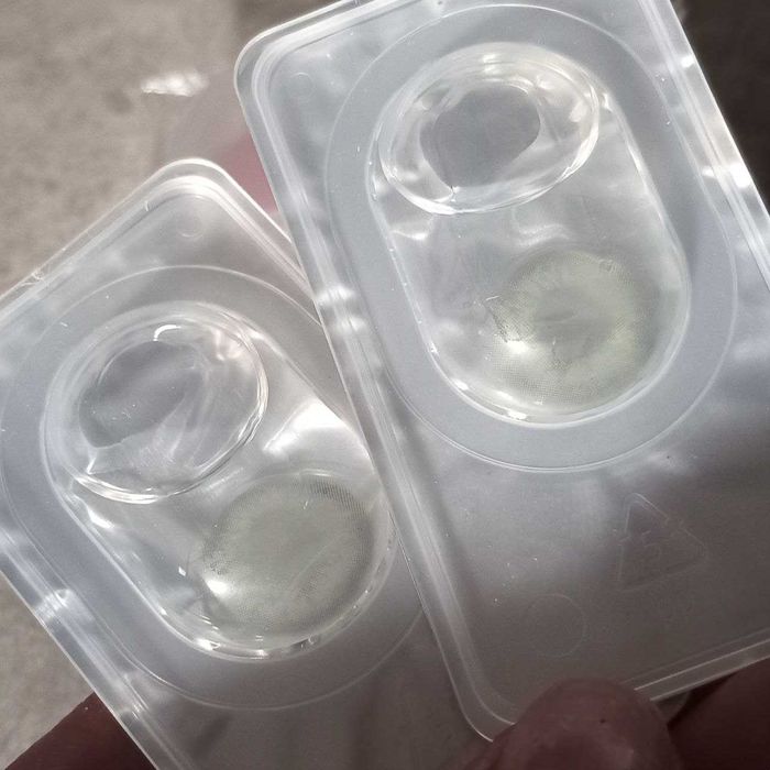 Лiнзи кольоровi без дiоптрiй