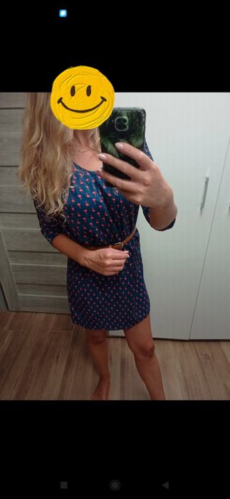 Sukienka granatowa w palmy