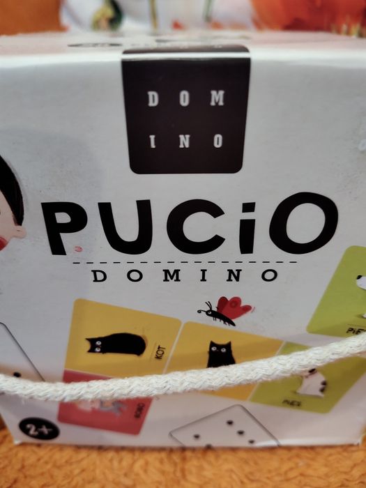 Pucio domino kompletne
