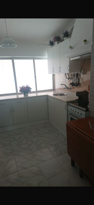 Casa com quintal em Pias