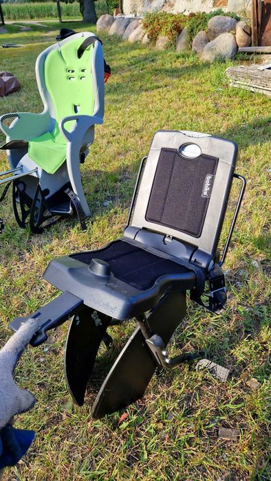Fotelik dla dziecka siedzisko na tył roweru skłądane super stan