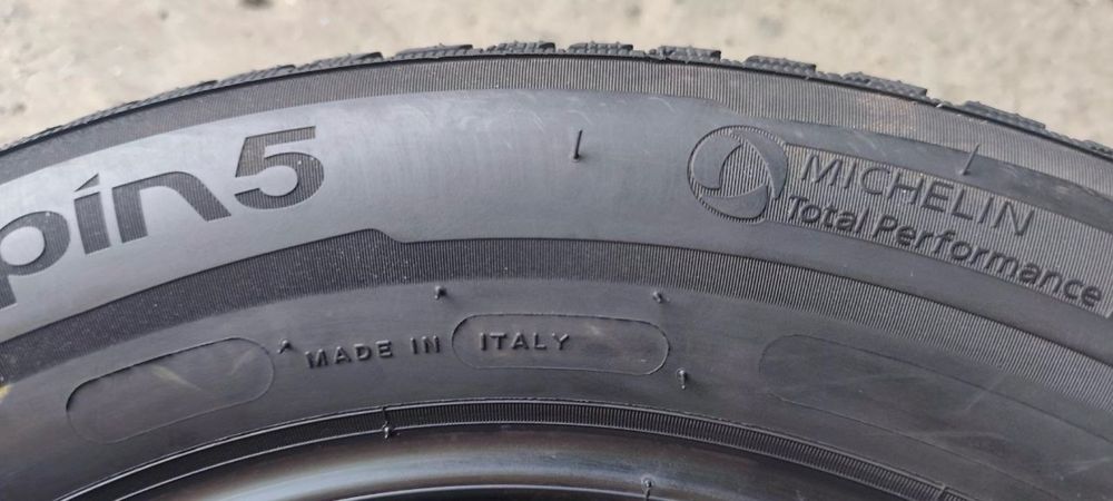 Шини Michelin Alpin 5 215/60 R16