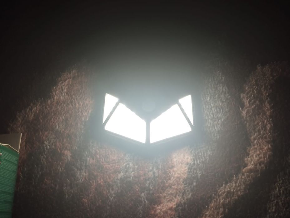 Лампа на солнечной батарее