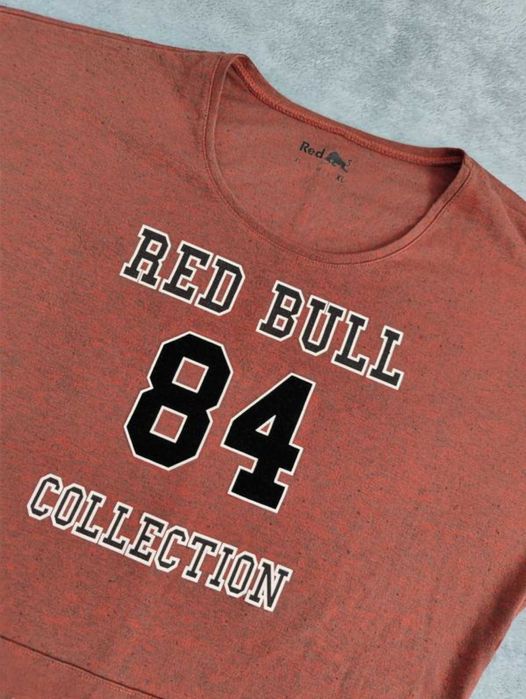 Жіноча футболка Redbull