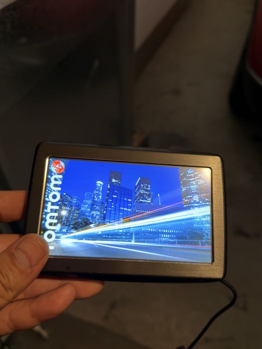 nawigacja samochodowa marki TomTom