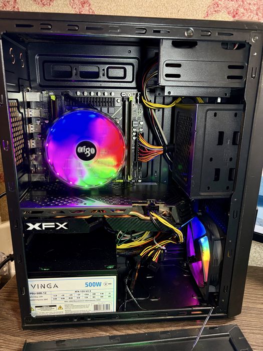 Пк ігровий Компютер / Intel 10 ядер / AMD 8Gb +клавіатура+мишка+wifi