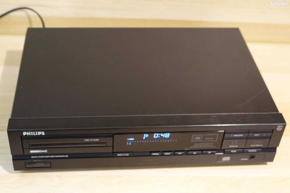 CD Проигрыватель Philips CD-610
