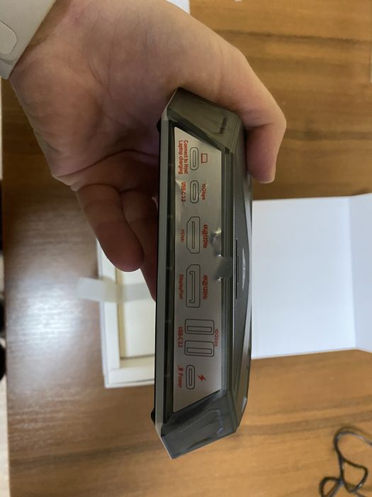 Док-станція 8 в 1